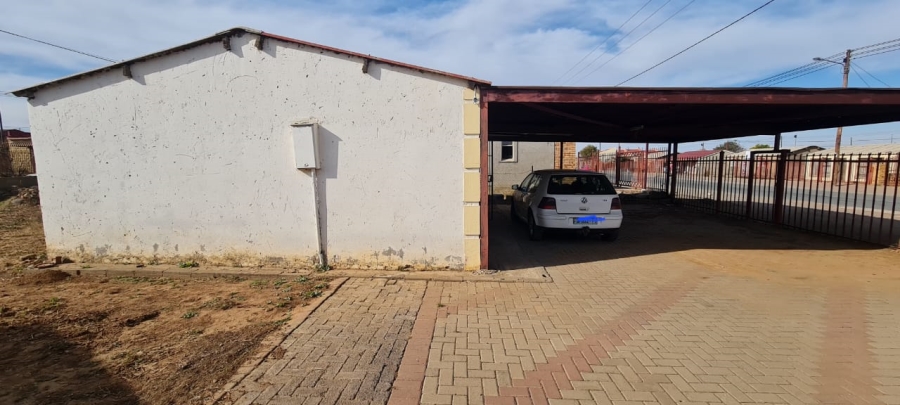 2 Bedroom Property for Sale in Rocklands Free State
